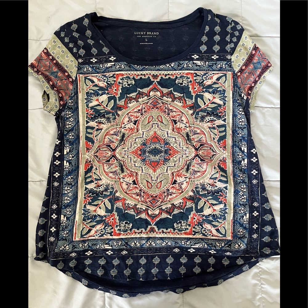 LUCKY BRAND TOP SIZE LARGE NEW CONDITION